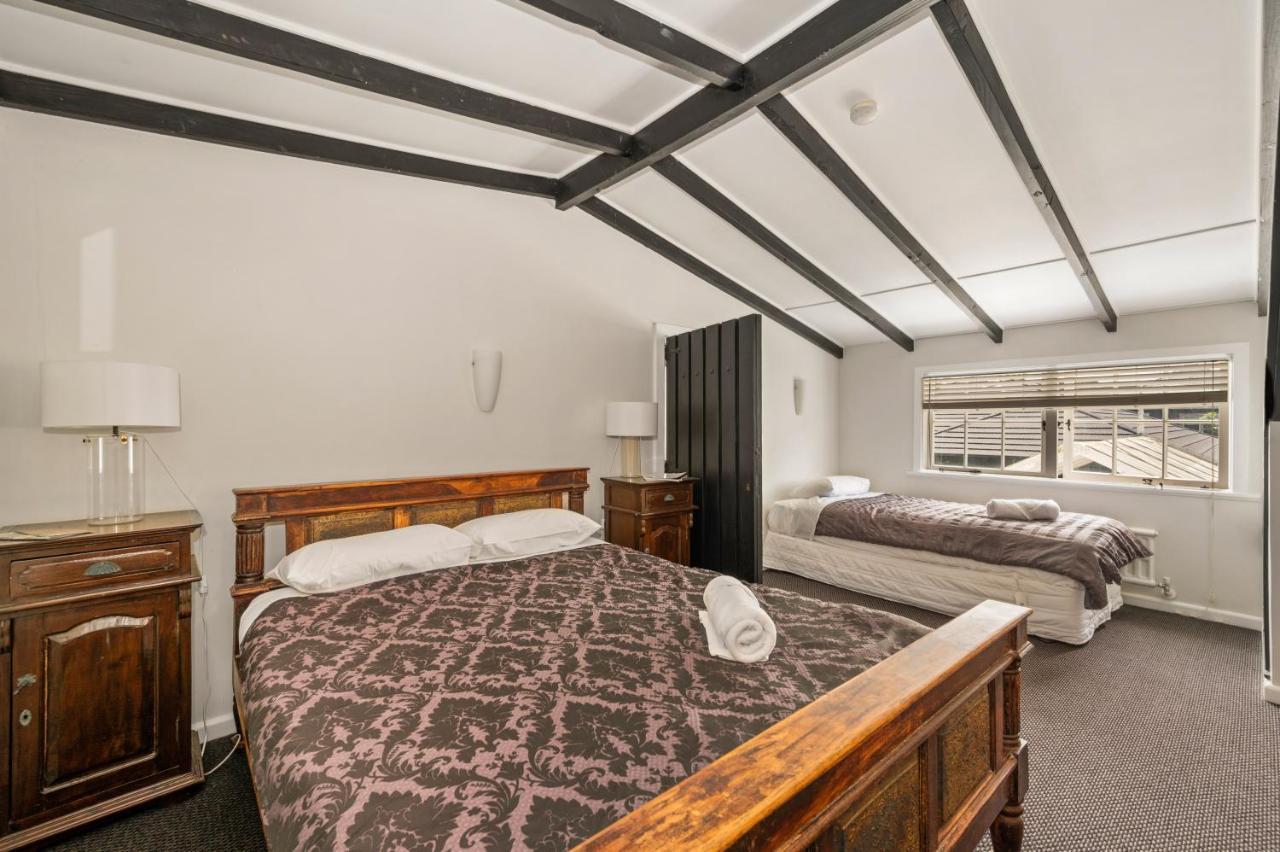 Springfield Rise Lodge - Rotorua Holiday Home Extérieur photo